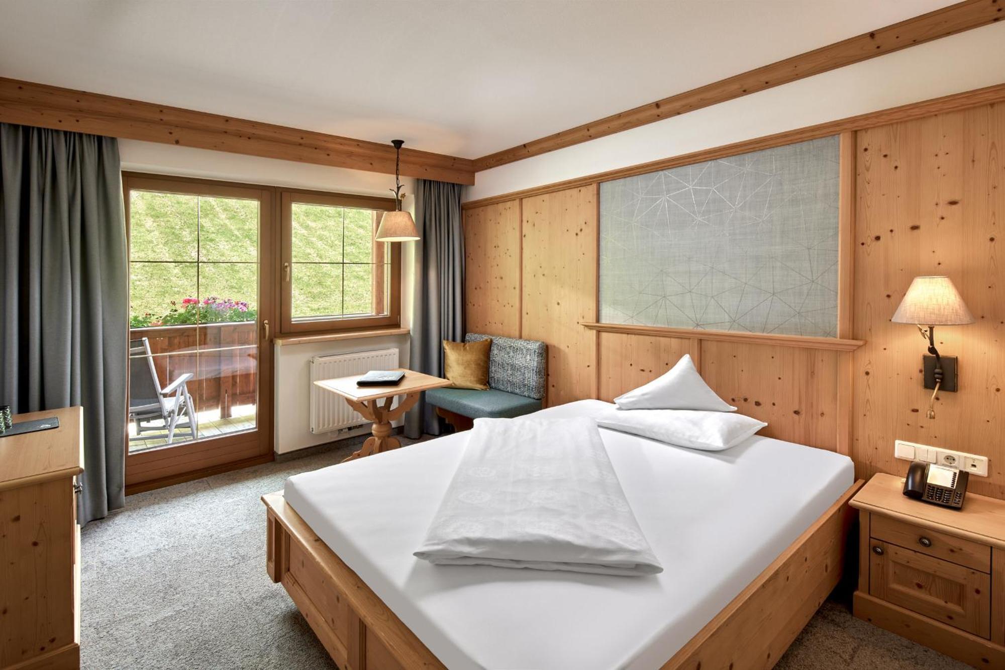 Hotel Alpenhof Тукс Екстер'єр фото