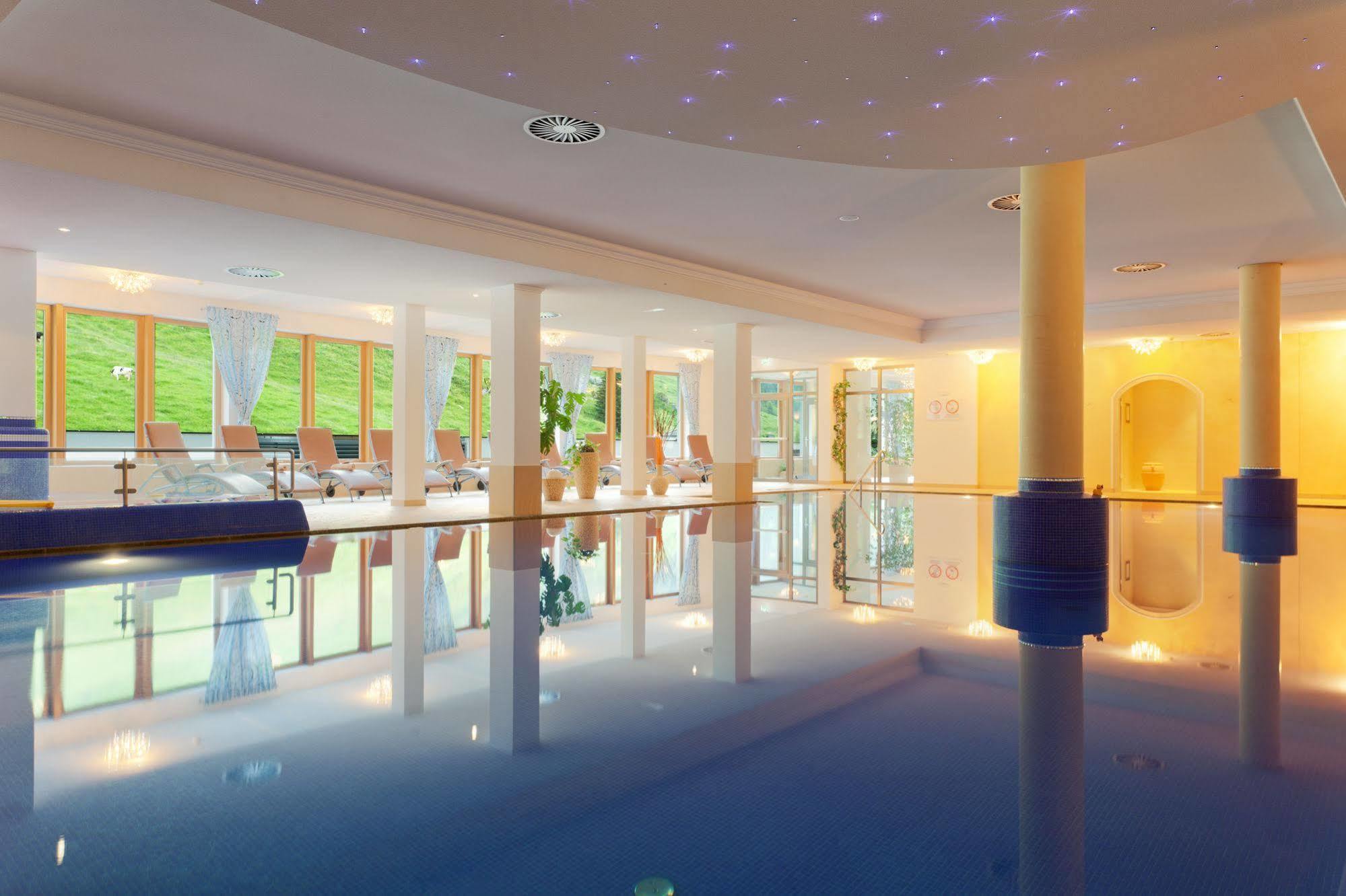 Hotel Alpenhof Тукс Екстер'єр фото